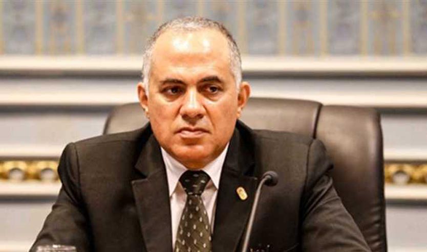 محمد عبد العاطى، وزير الموارد المائية والرى