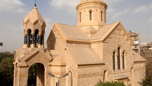 الكنائس الأرمينية الكاثوليكية في مصر تفتح أبوابها في 20 يناير